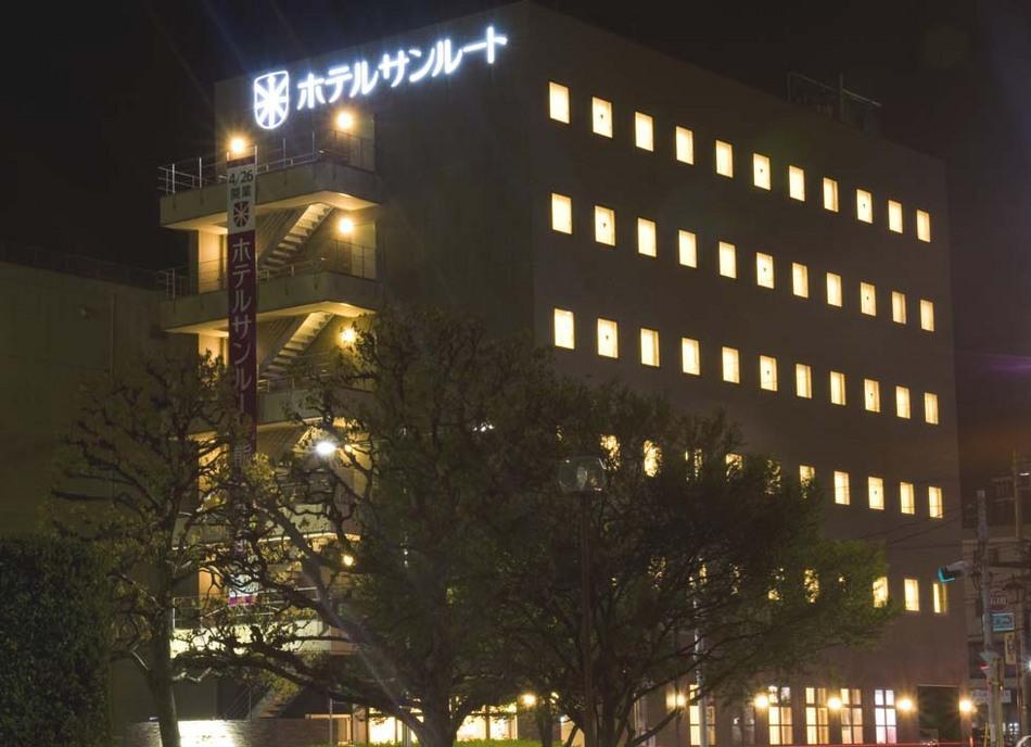 Hotel Sunroute Kumagaya Station Экстерьер фото